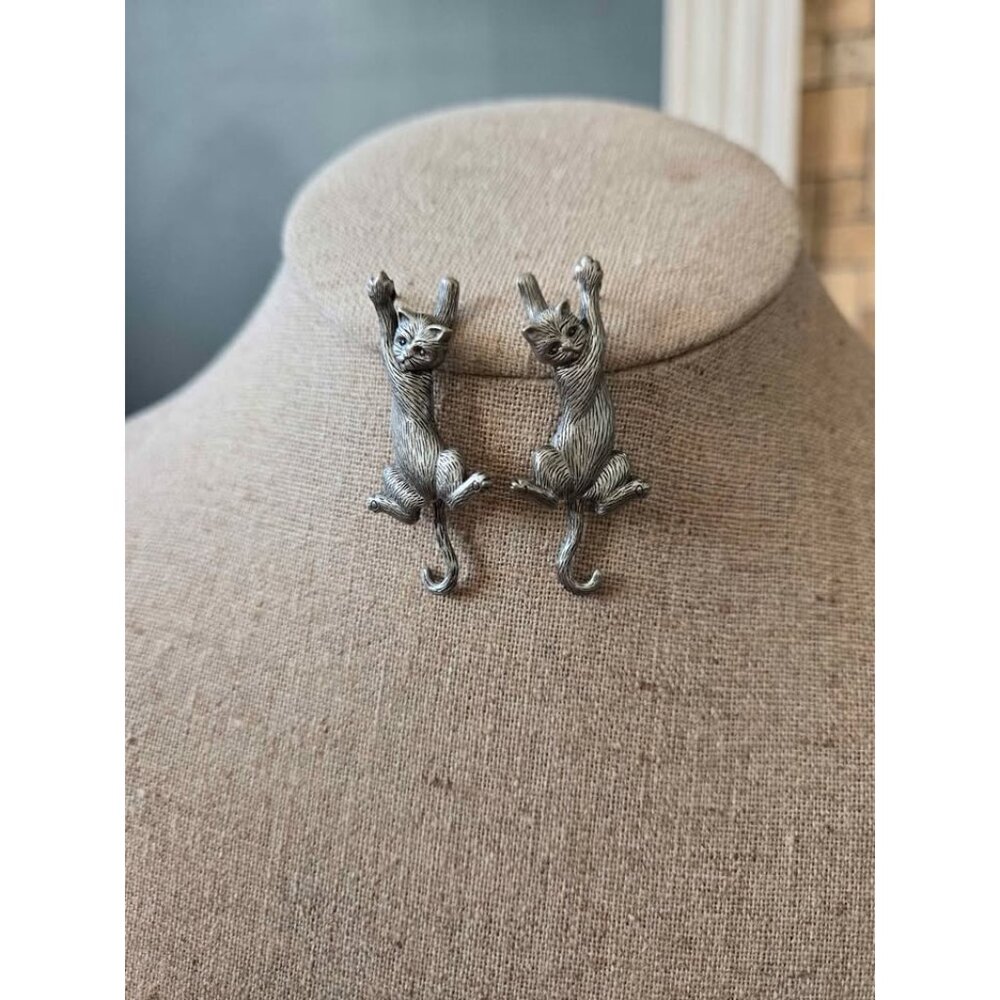 JJ Jonette Pewter Kinetic Cat Earrings with Dangling Tail